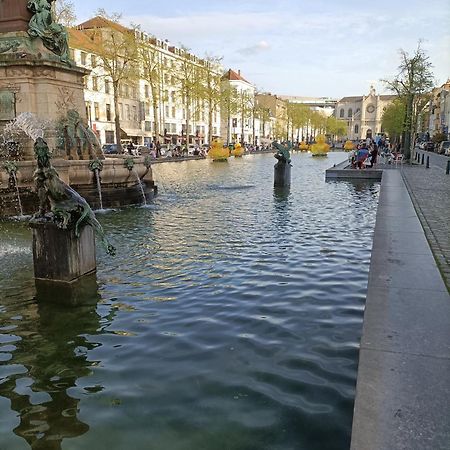 Appartement De Charme Au Coeur De Bruxelles!! Екстер'єр фото